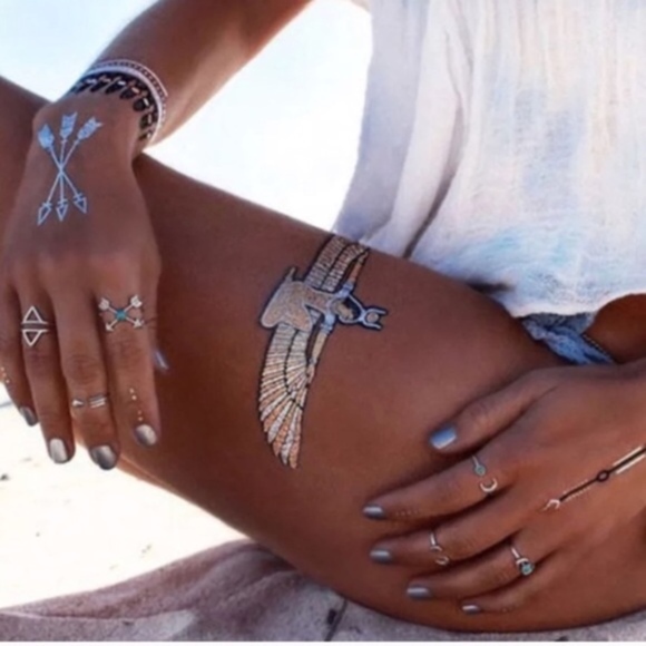 Jewelry - Moon & Arrows 6 Piece Midi Knuckle Ring Set